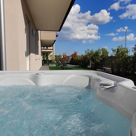 San Giorgio Design Home Con Jacuzzi Privata Colà Εξωτερικό φωτογραφία
